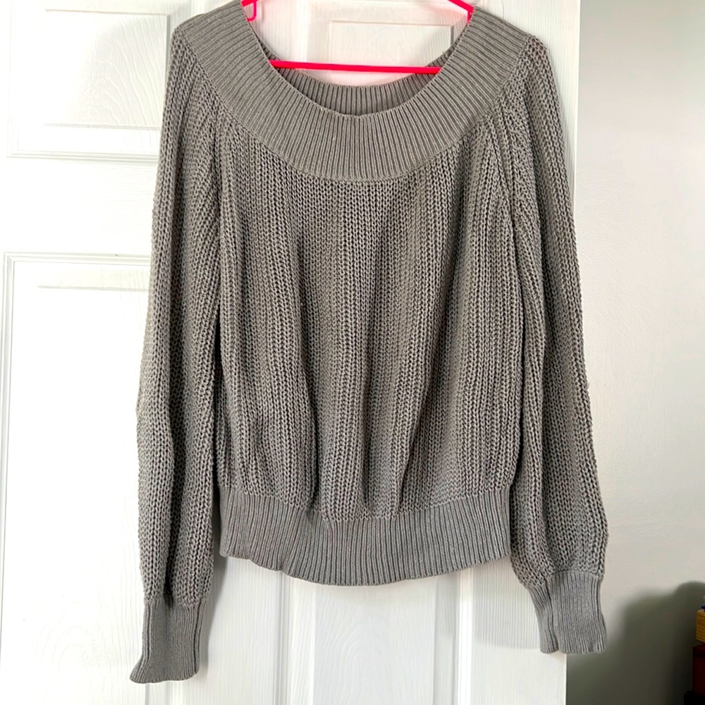 Knit sweater